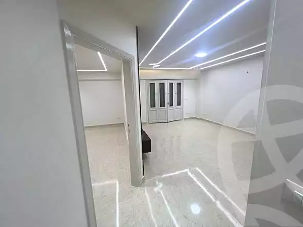 https://aqarmap.com.eg/ar/listing/7064833-for-sale-alexandria-el-asafra-shr-45