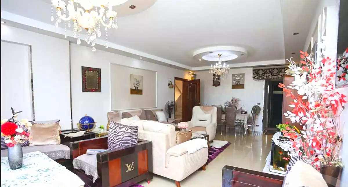 https://aqarmap.com.eg/ar/listing/7064844-for-sale-alexandria-camp-cesar-port-said-street