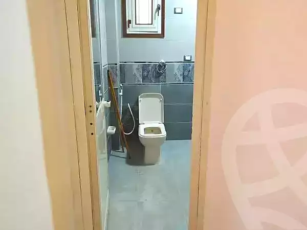 https://aqarmap.com.eg/en/listing/7064906-for-sale-alexandria-el-mandara-alex-el-mandara-bahri