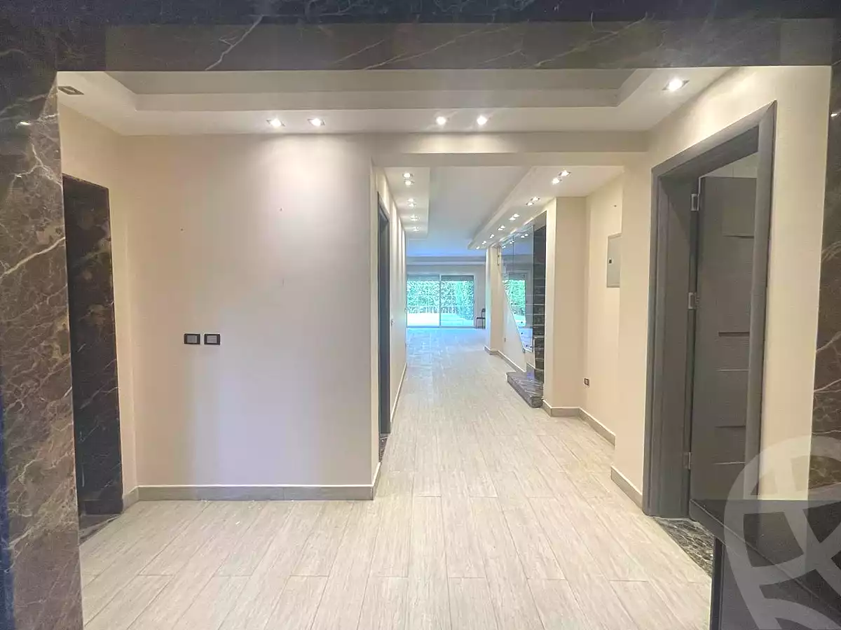 https://aqarmap.com.eg/ar/listing/7064959-for-rent-cairo-new-cairo-compounds-mountain-view-hyde-park