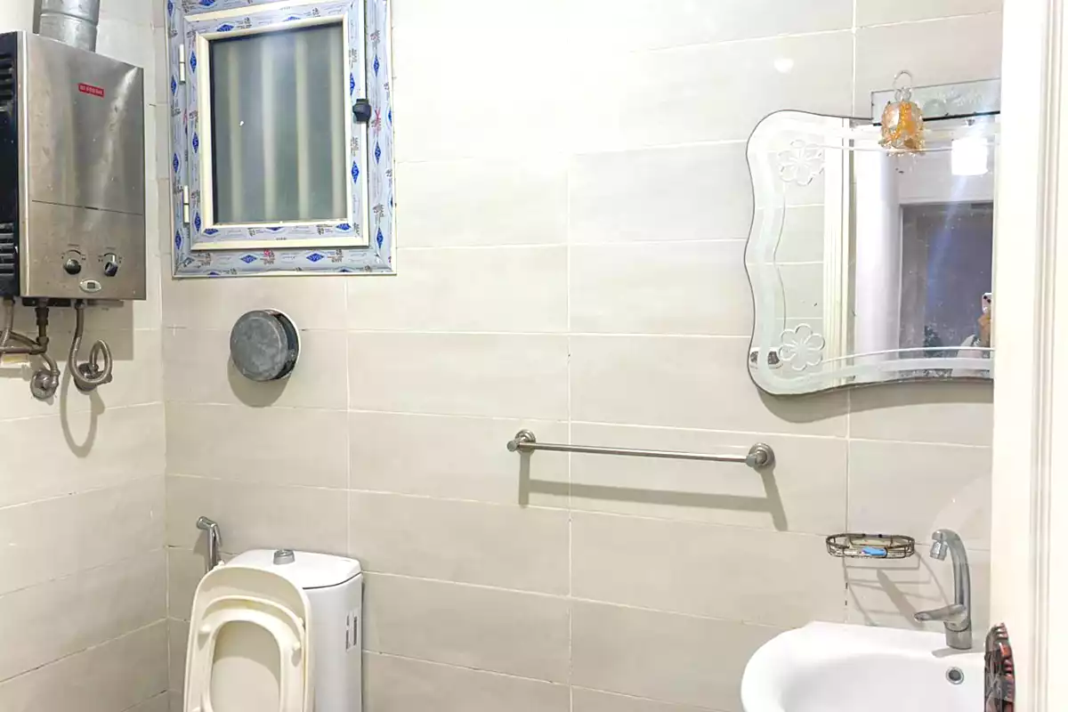 https://aqarmap.com.eg/ar/listing/7064966-for-rent-alexandria-ibrahimia-tanees-st