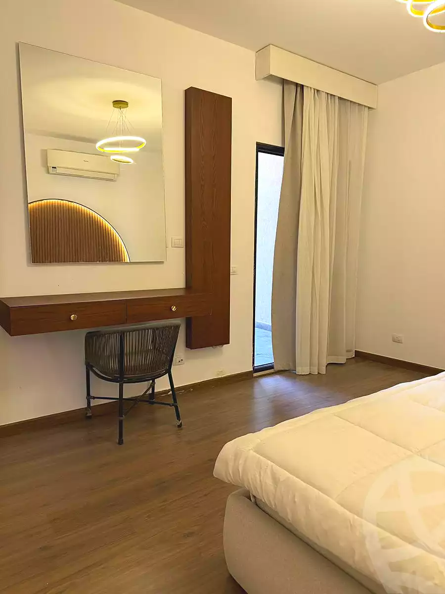 https://aqarmap.com.eg/en/listing/7065105-for-rent-cairo-new-cairo-compounds-the-water-way