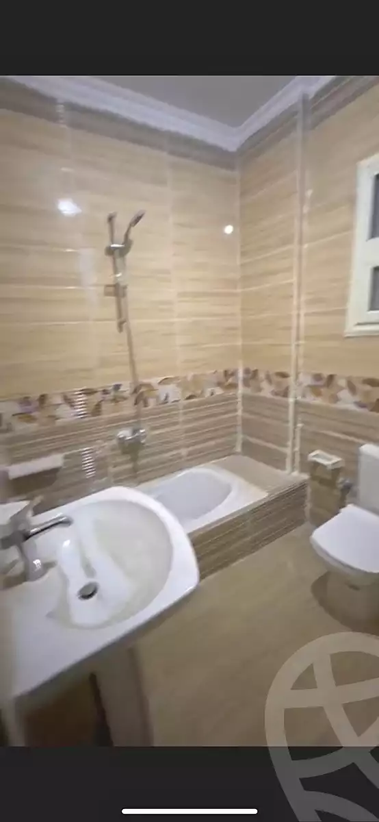 https://aqarmap.com.eg/ar/listing/7065244-for-rent-cairo-el-shorouk-compounds-wesal-city-wesal-residence