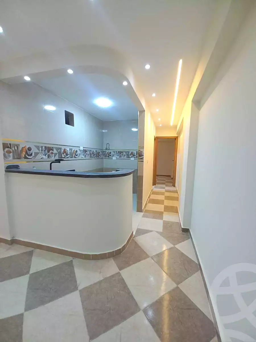 https://aqarmap.com.eg/ar/listing/7065405-for-sale-alexandria-sydy-bshr-sydy-bshr-bhry