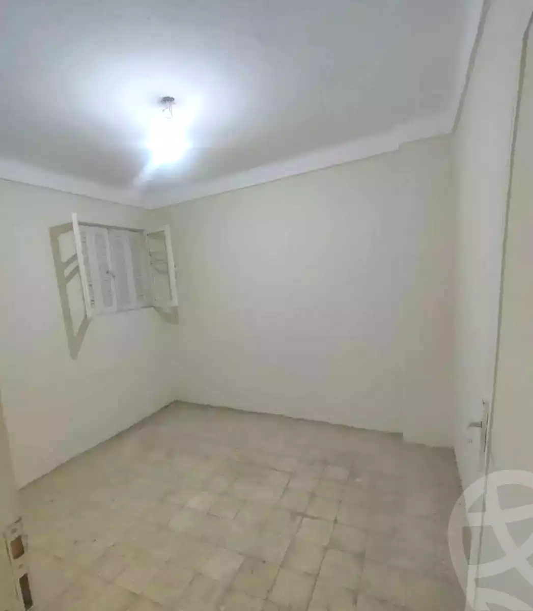 https://aqarmap.com.eg/ar/listing/7065487-for-sale-alexandria-lsywf-el-falki
