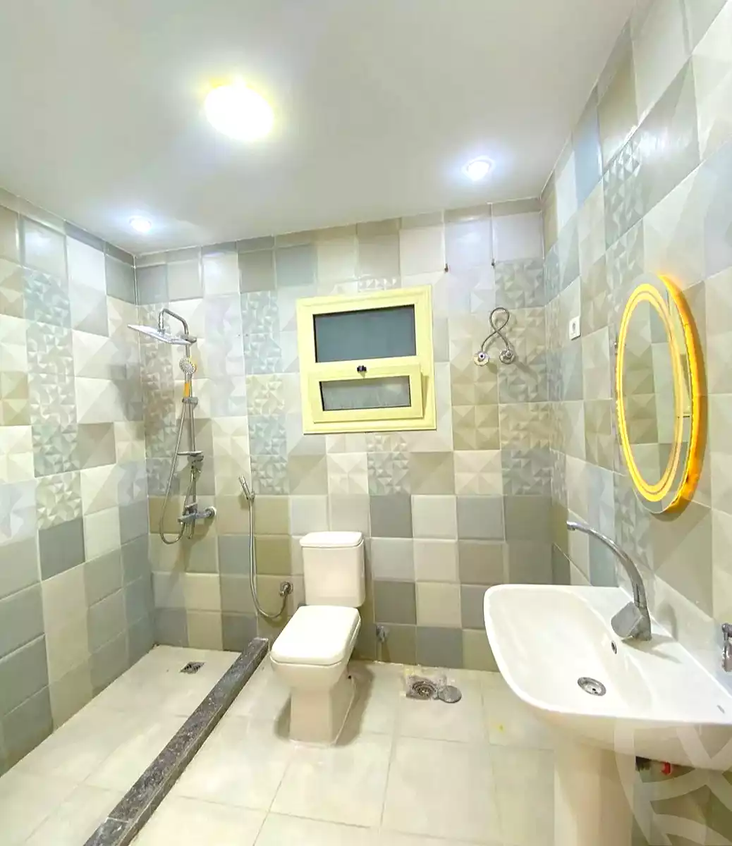 https://aqarmap.com.eg/ar/listing/7065503-for-sale-alexandria-al-agamy-lbytsh-bianchiii