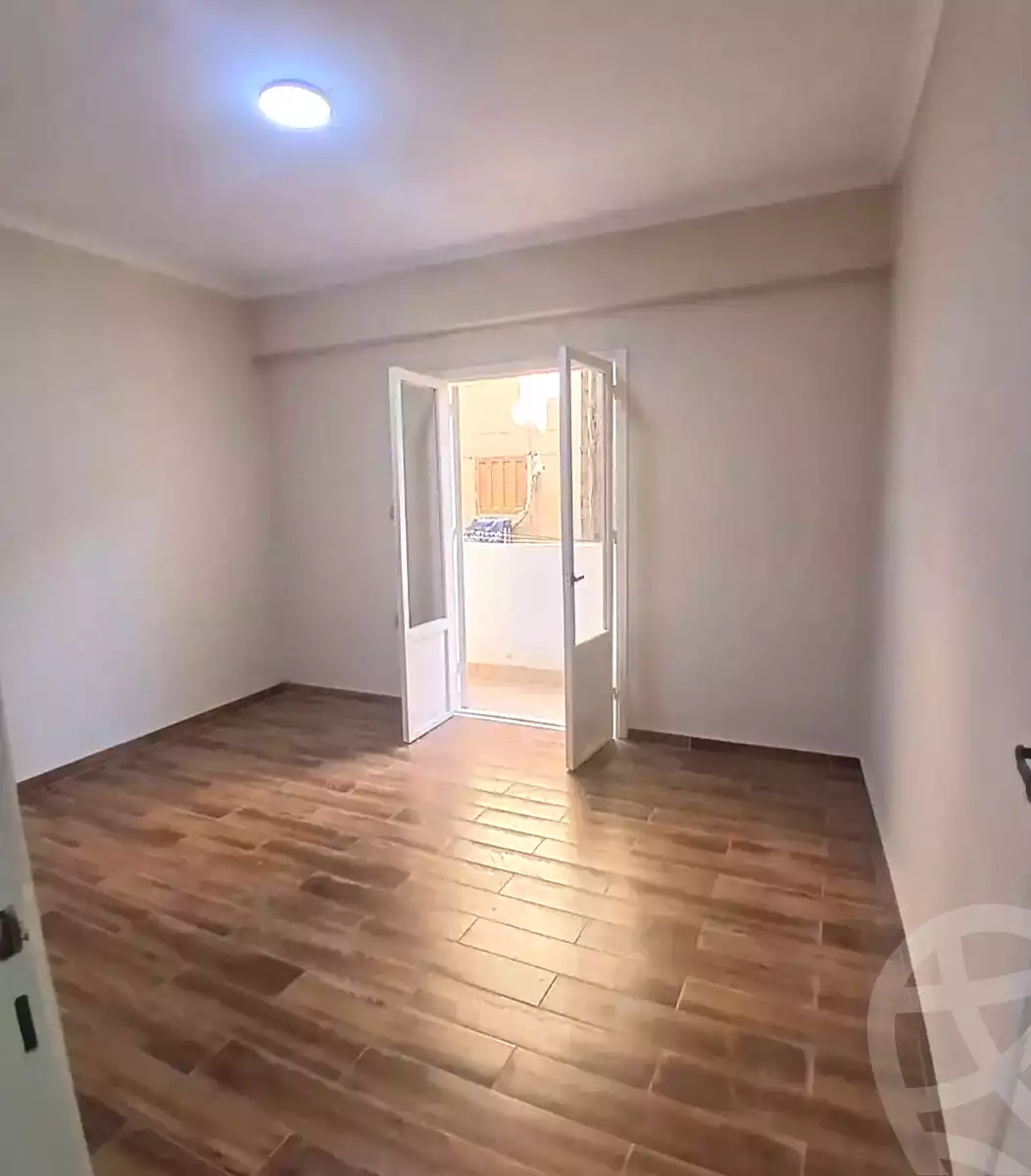 https://aqarmap.com.eg/ar/listing/7065521-for-sale-alexandria-el-asafra-ahmed-tiesser-st