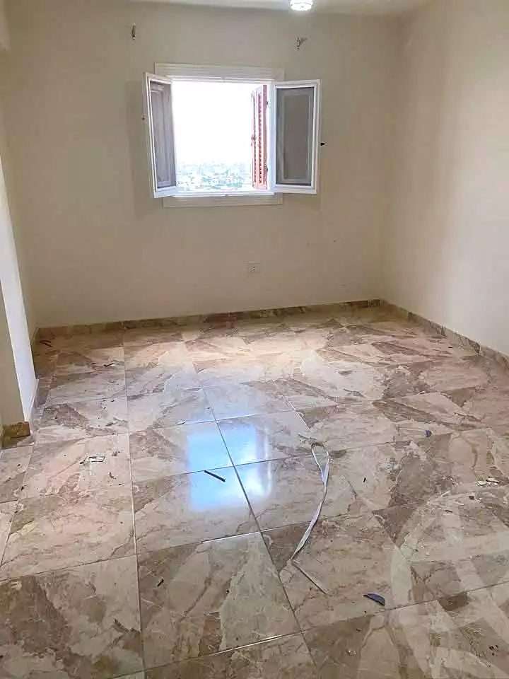 https://aqarmap.com.eg/ar/listing/7065552-for-sale-alexandria-al-agamy-lbytsh-el-hanafeya-st