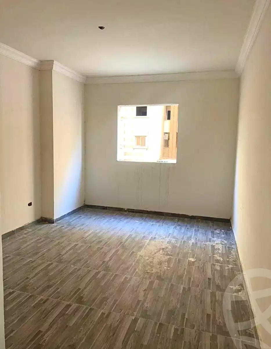 https://aqarmap.com.eg/ar/listing/7065646-for-sale-alexandria-lsywf-city-light-compound