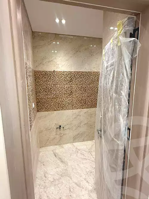 https://aqarmap.com.eg/ar/listing/7065888-for-rent-cairo-new-cairo-el-lotus-lotus-north-lmntq-lthny-llwts-lshmly