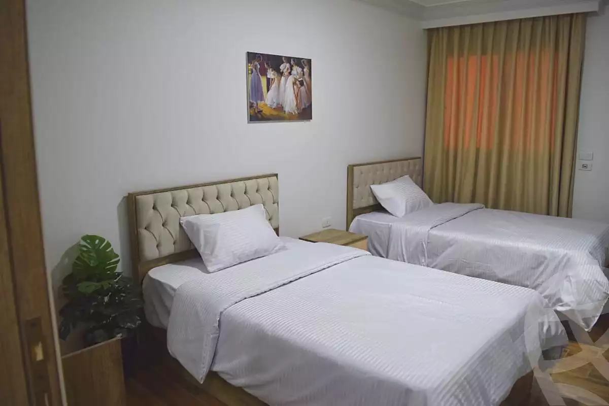 https://aqarmap.com.eg/ar/listing/7066206-for-rent-cairo-el-sheikh-zayed-city-el-hay-elthamen-area-1