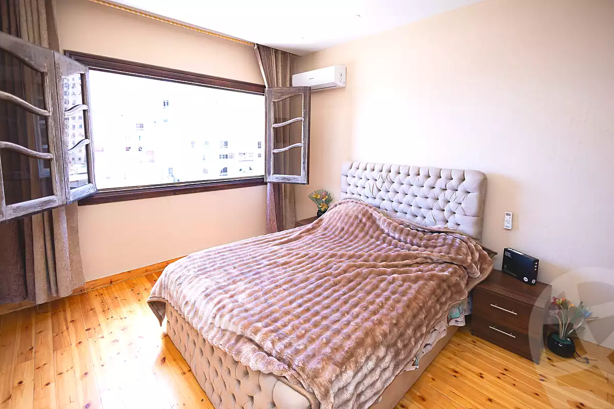 https://aqarmap.com.eg/en/listing/7066390-for-sale-alexandria-sydy-bshr-tryq-ljysh