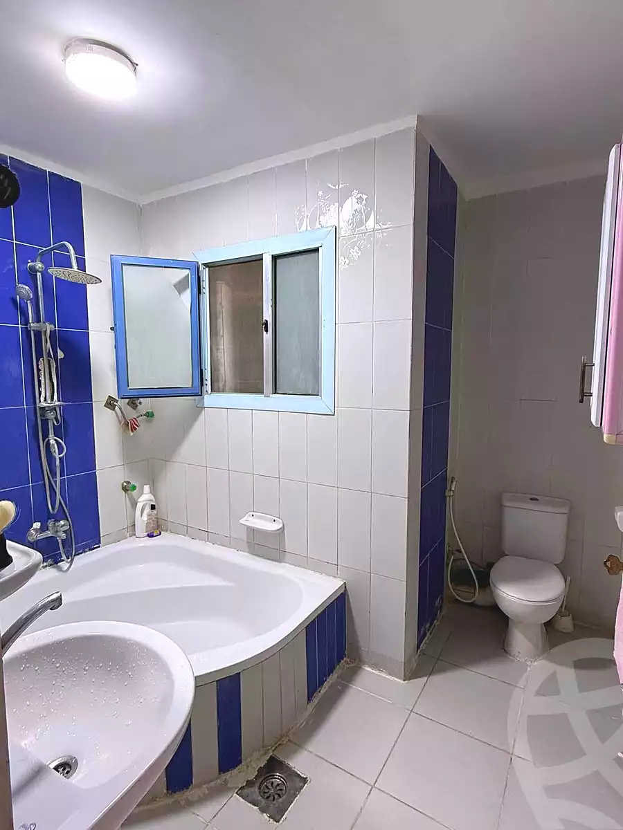 https://aqarmap.com.eg/ar/listing/7066412-for-sale-alexandria-sydy-bshr-sydy-bshr-bhry-ibrahim-el-sayed-st