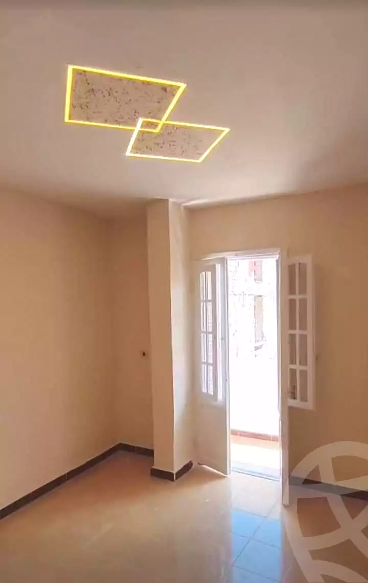 https://aqarmap.com.eg/ar/listing/7066481-for-sale-alexandria-al-agamy-el-hanouvel-el-warsha-st