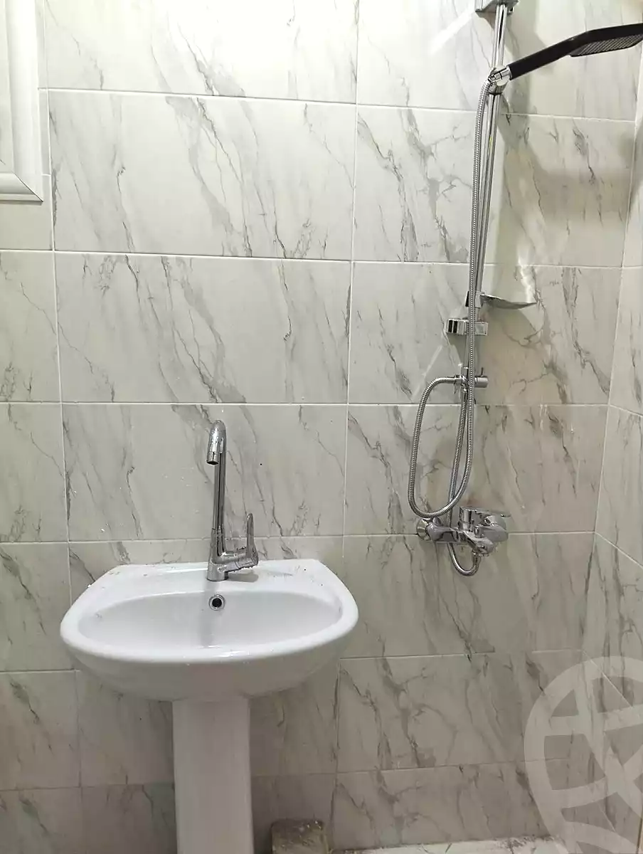 https://aqarmap.com.eg/ar/listing/7066641-for-rent-alexandria-sydy-bshr-sydy-bshr-bhry-gamal-abd-el-nasir-st