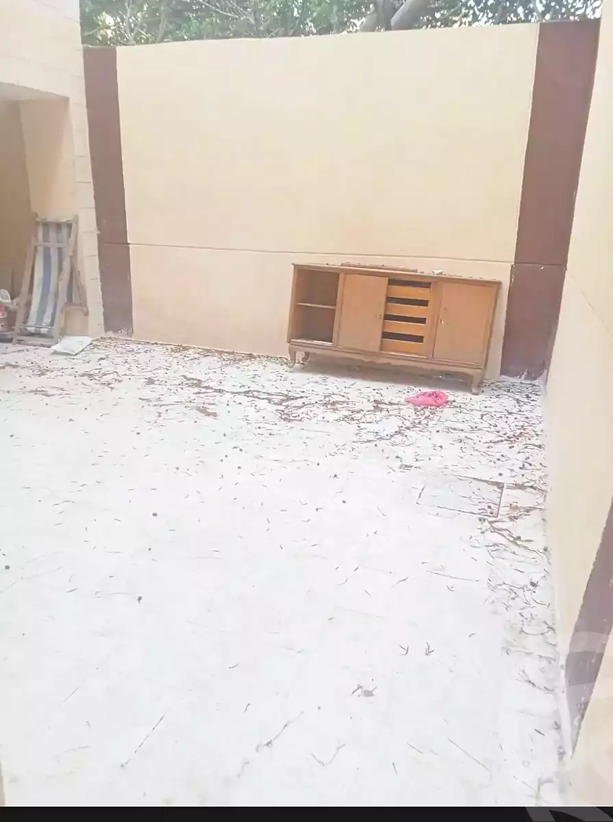 https://aqarmap.com.eg/ar/listing/7066720-for-sale-alexandria-al-agamy-lbytsh-shahr-al-assal-st
