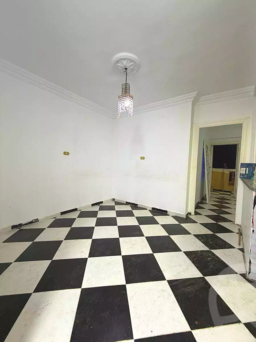 https://aqarmap.com.eg/ar/listing/7066813-for-sale-alexandria-el-asafra-shr-45