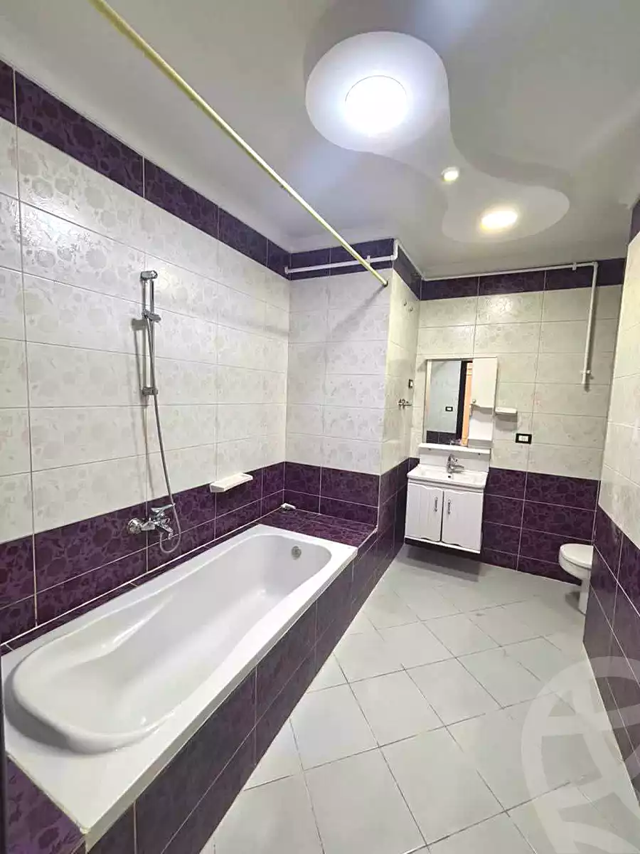 https://aqarmap.com.eg/ar/listing/7066829-for-sale-alexandria-el-asafra-shr-45