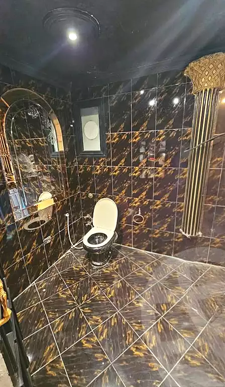https://aqarmap.com.eg/ar/listing/7067084-for-sale-alexandria-al-agamy-lbytsh-ibrahim-othman-st
