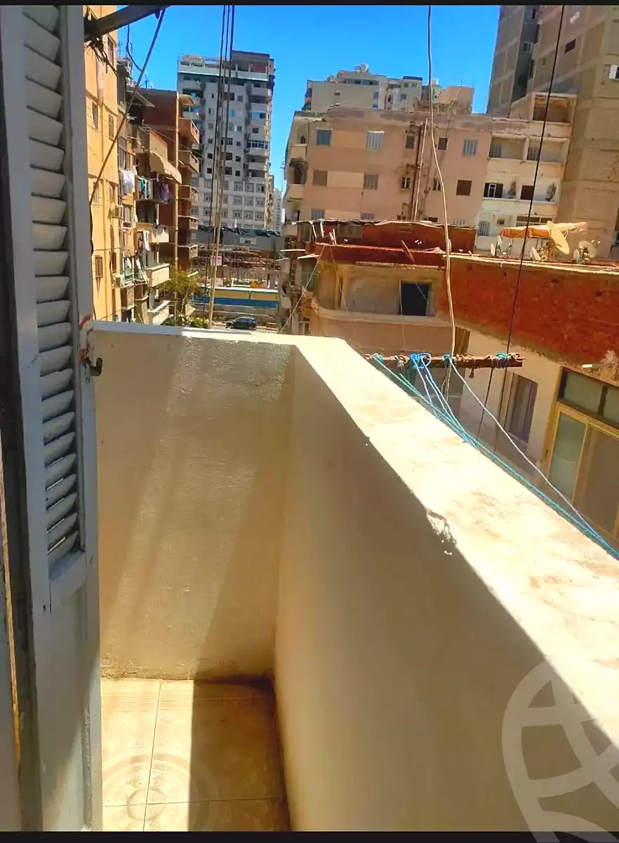https://aqarmap.com.eg/ar/listing/7067129-for-sale-alexandria-sydy-bshr-sydy-bshr-bhry