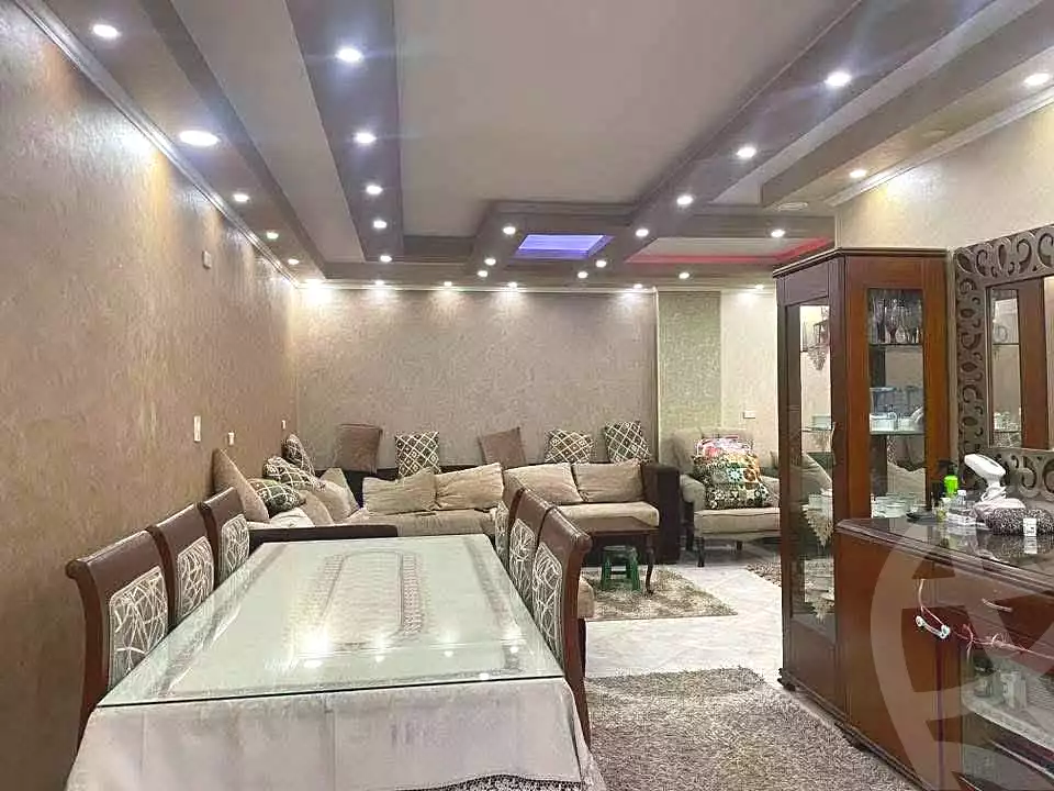 https://aqarmap.com.eg/ar/listing/7067157-for-sale-cairo-helwan-mahmoud-zaki-st
