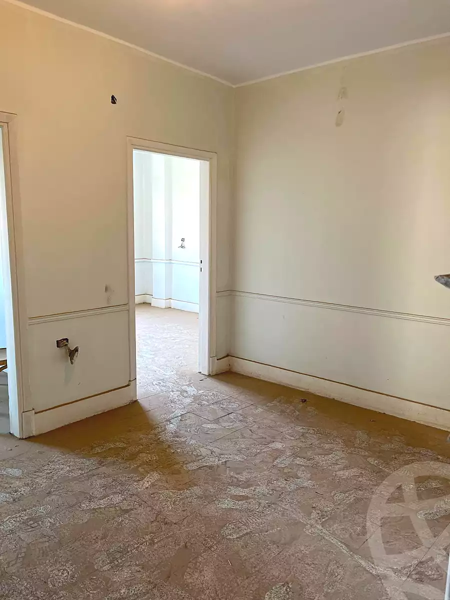 https://aqarmap.com.eg/ar/listing/7067246-for-sale-cairo-helwan-helwan-el-sharkeya-thabit-basha-st