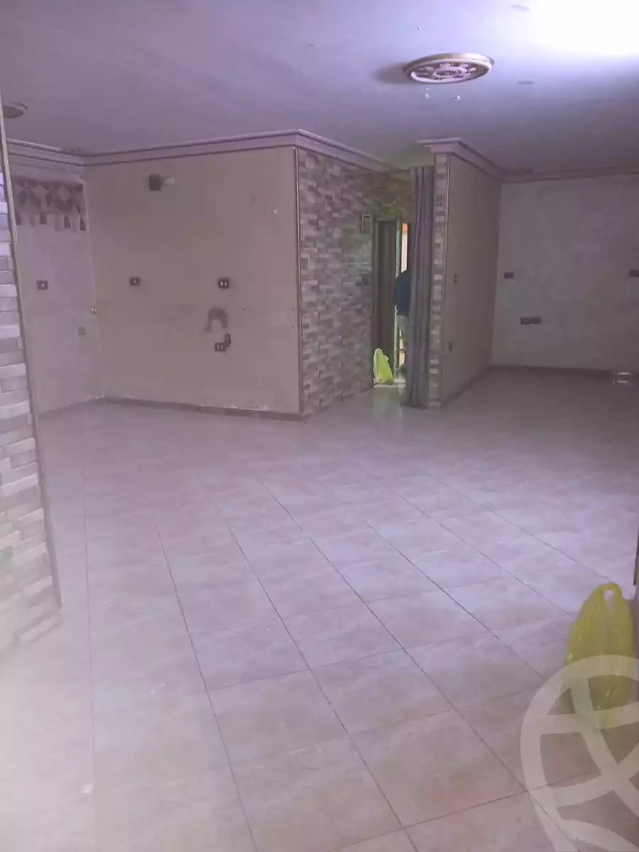 https://aqarmap.com.eg/en/listing/7067322-for-sale-cairo-shoubra-el-sahel-shobra-st
