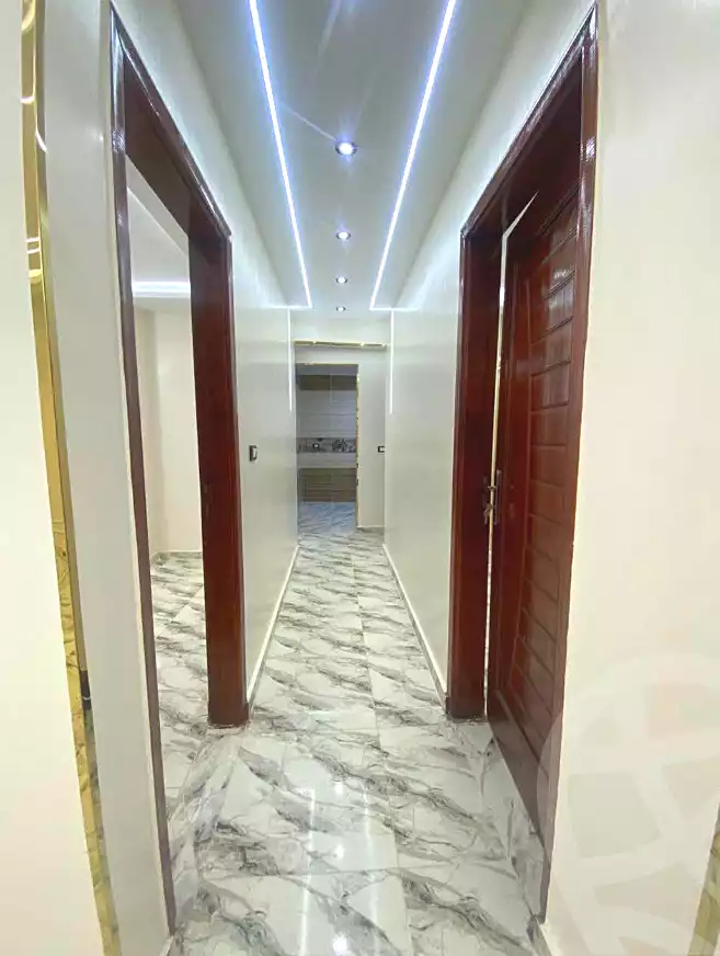 https://aqarmap.com.eg/ar/listing/7067340-for-sale-cairo-elnozha-Streettt-27