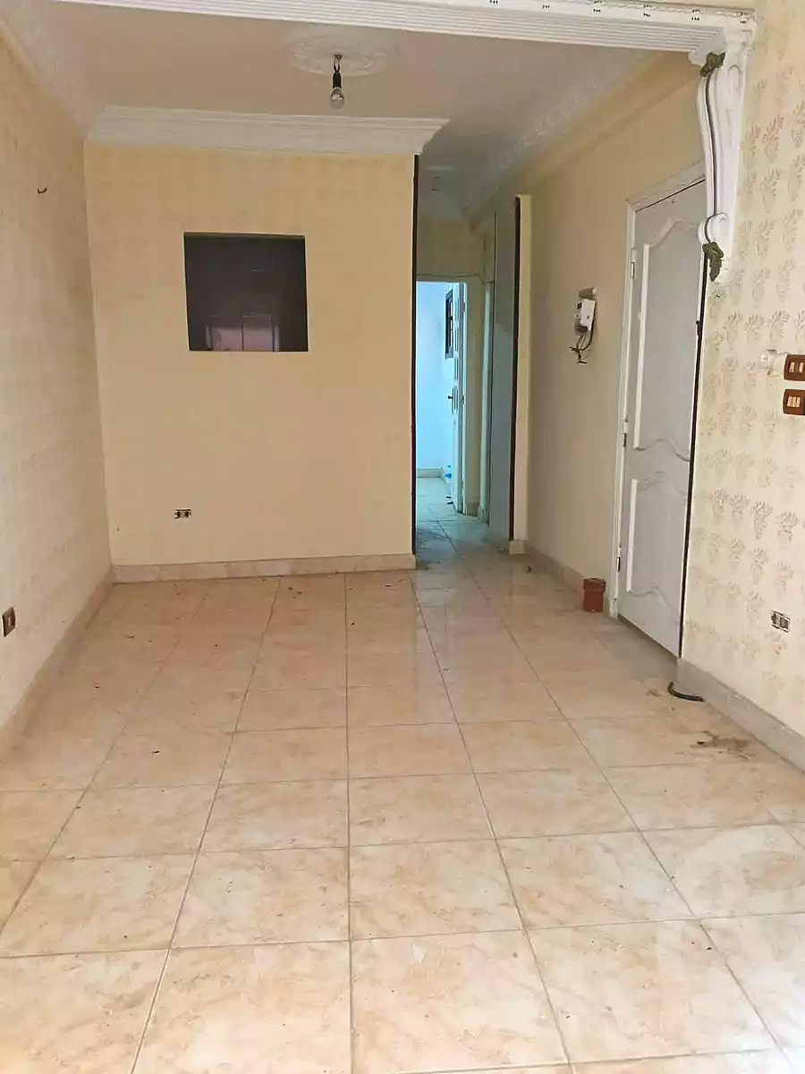 https://aqarmap.com.eg/ar/listing/7067363-for-sale-alexandria-al-agamy-bw-ywsf