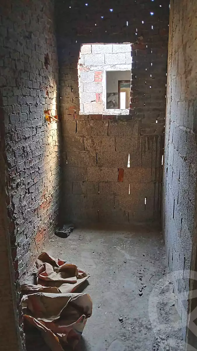 https://aqarmap.com.eg/ar/listing/7067392-for-sale-alexandria-al-agamy-el-hanouvel-el-warsha-st