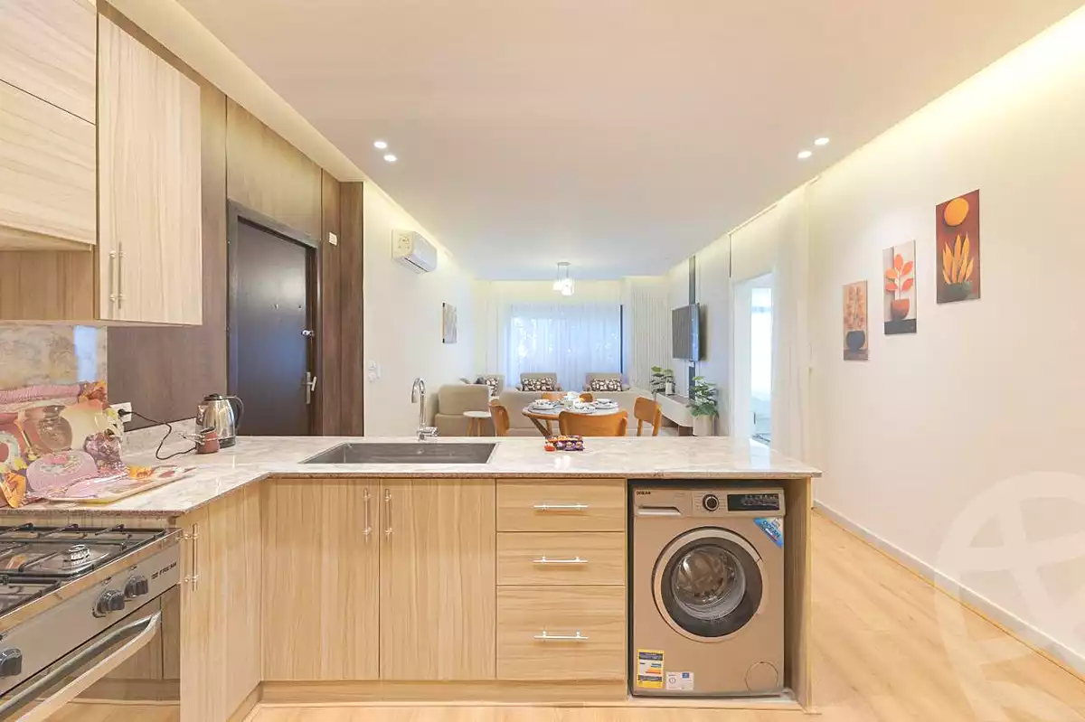 https://aqarmap.com.eg/ar/listing/7067463-for-rent-cairo-new-cairo-compounds-lakeview-residence