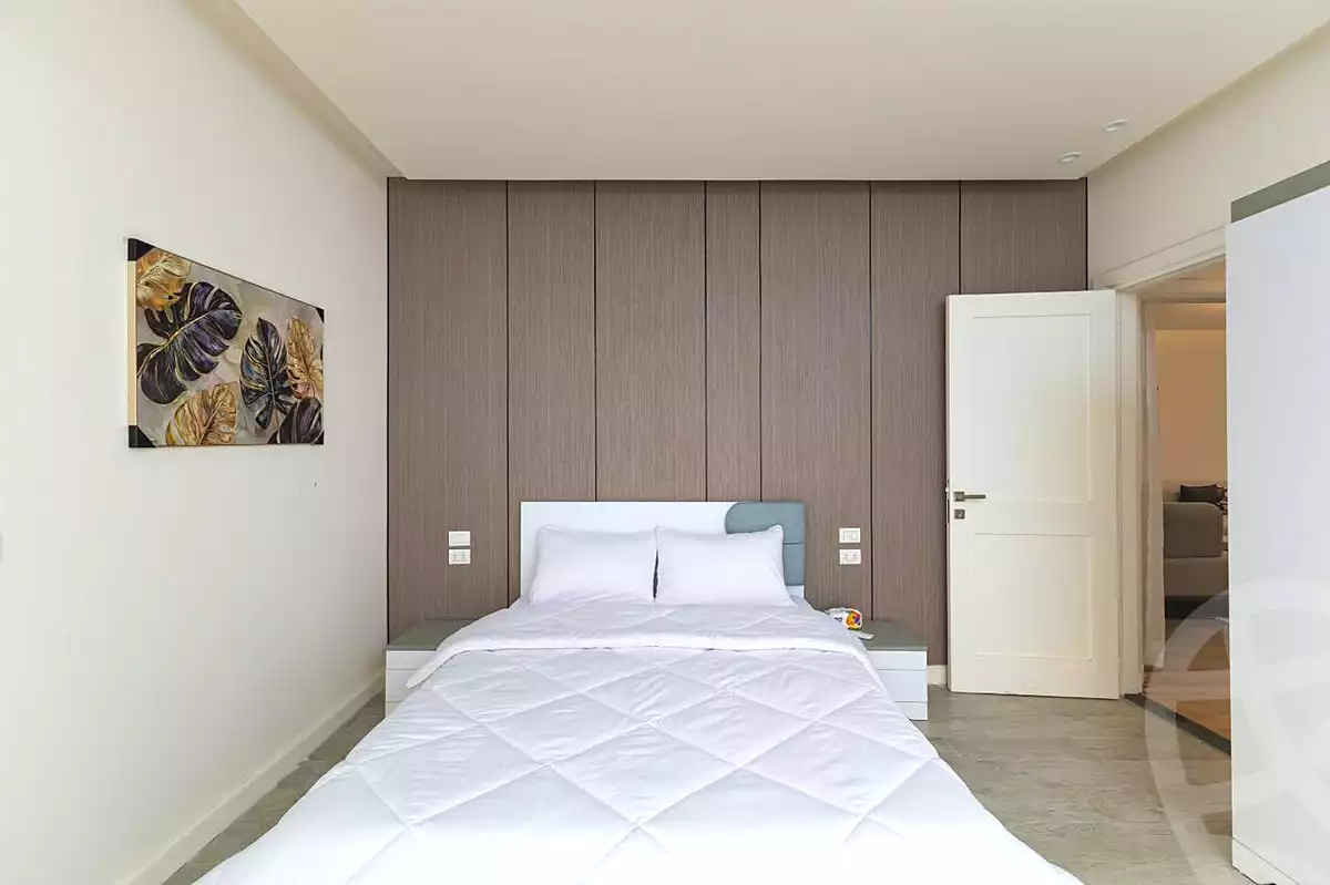 https://aqarmap.com.eg/ar/listing/7067463-for-rent-cairo-new-cairo-compounds-lakeview-residence