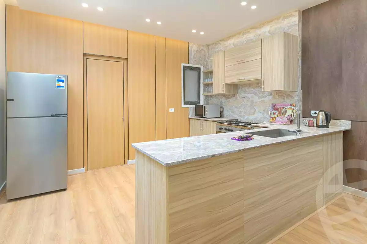 https://aqarmap.com.eg/ar/listing/7067463-for-rent-cairo-new-cairo-compounds-lakeview-residence