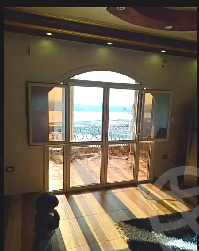 https://aqarmap.com.eg/ar/listing/7067581-for-sale-cairo-helwan-hadayek-helwan-nile-corniche-st