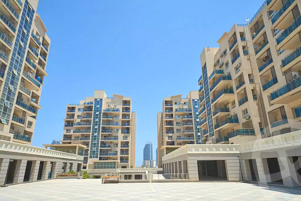 https://aqarmap.com.eg/ar/listing/7067606-for-sale-north-coast-new-alamein-mntj-t-l-lmyn-ljdyd-dwn-twn-l-lmyn-ljdyd