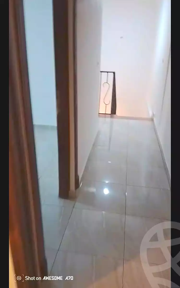 https://aqarmap.com.eg/en/listing/7067756-for-sale-cairo-mokattam-el-hadabah-el-wosta-compounds-palm-city
