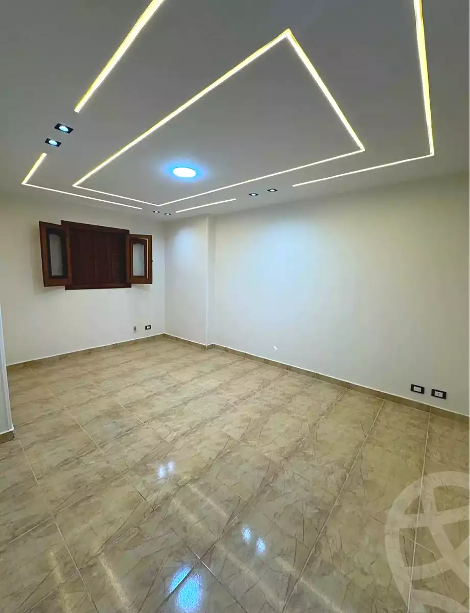 https://aqarmap.com.eg/en/listing/7067983-for-sale-alexandria-sydy-bshr-sydy-bshr-bhry-shr-mhmwd-l-yswy