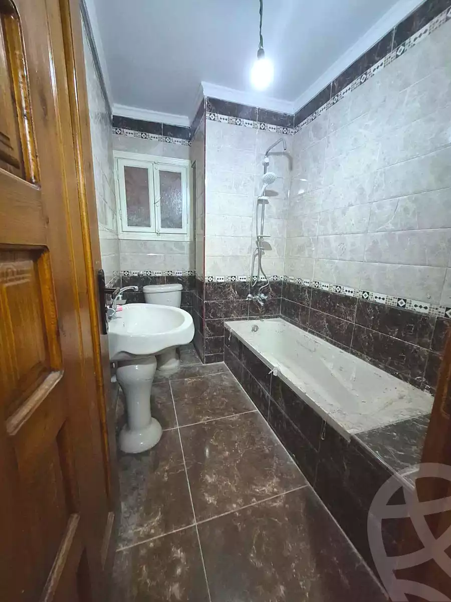 https://aqarmap.com.eg/ar/listing/7068008-for-sale-alexandria-lsywf-shamaa