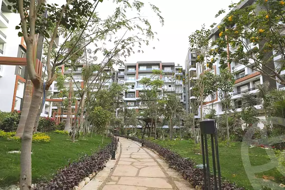 https://aqarmap.com.eg/ar/listing/7068007-for-sale-cairo-new-administrative-capital-r7-la-capitale