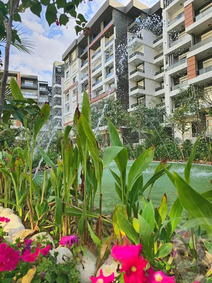 https://aqarmap.com.eg/ar/listing/7068007-for-sale-cairo-new-administrative-capital-r7-la-capitale