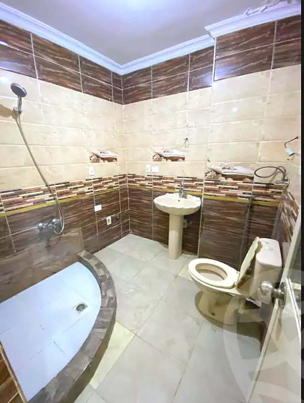 https://aqarmap.com.eg/ar/listing/7068485-for-rent-cairo-el-haram-el-talbya-tersa-st