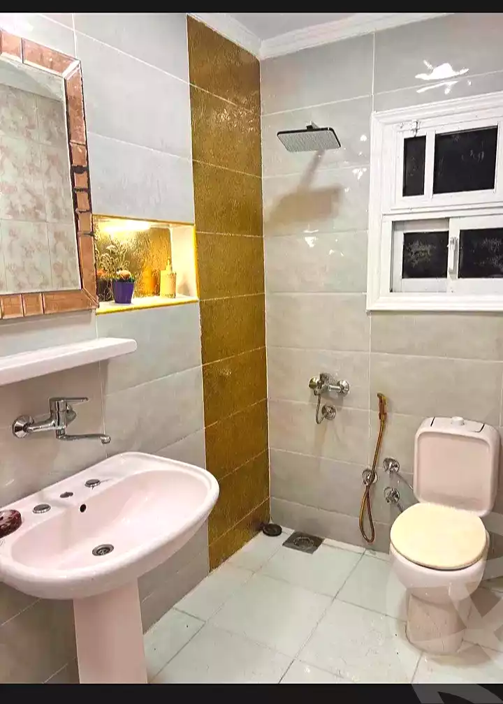https://aqarmap.com.eg/ar/listing/7068479-for-sale-alexandria-sydy-bshr-sydy-bshr-bhry