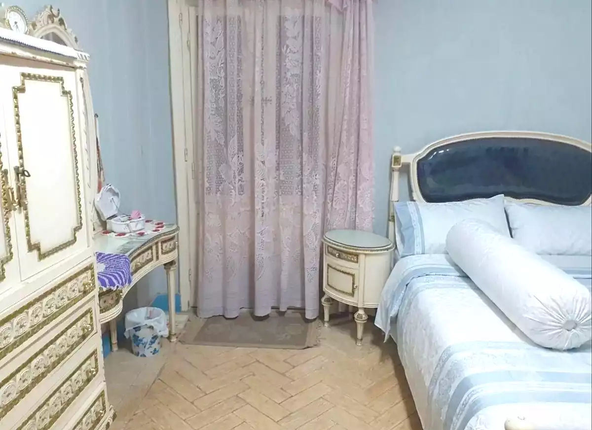 https://aqarmap.com.eg/ar/listing/7068541-for-sale-alexandria-moharram-bey