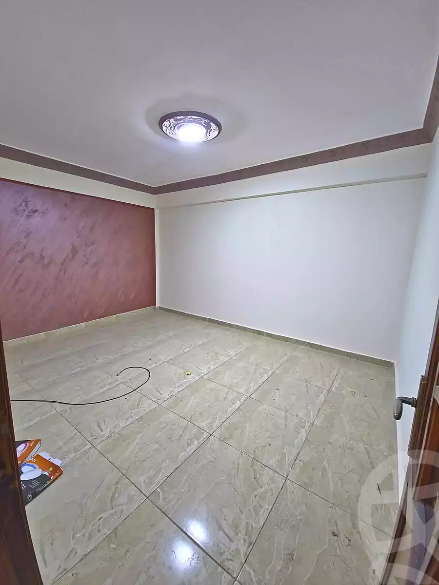 https://aqarmap.com.eg/ar/listing/7068712-for-sale-alexandria-al-agamy-bw-ywsf