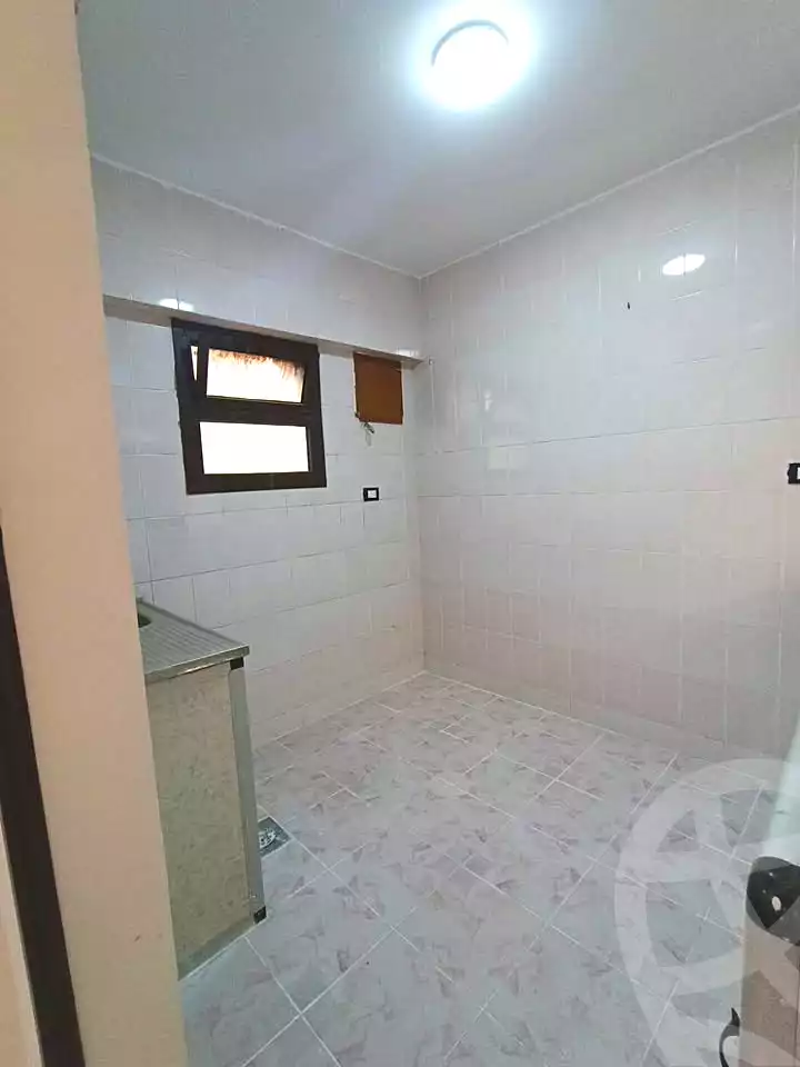 https://aqarmap.com.eg/ar/listing/7068735-for-sale-alexandria-al-agamy-shataa-el-nakheel-street-10