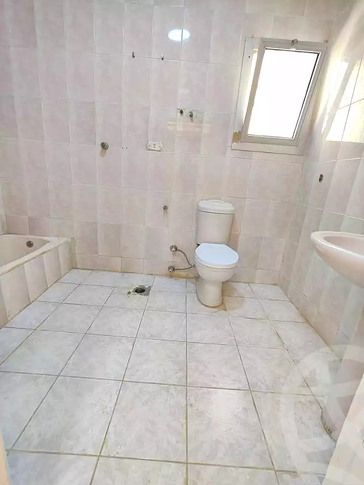 https://aqarmap.com.eg/en/listing/7068756-for-sale-alexandria-al-agamy-shataa-el-nakheel