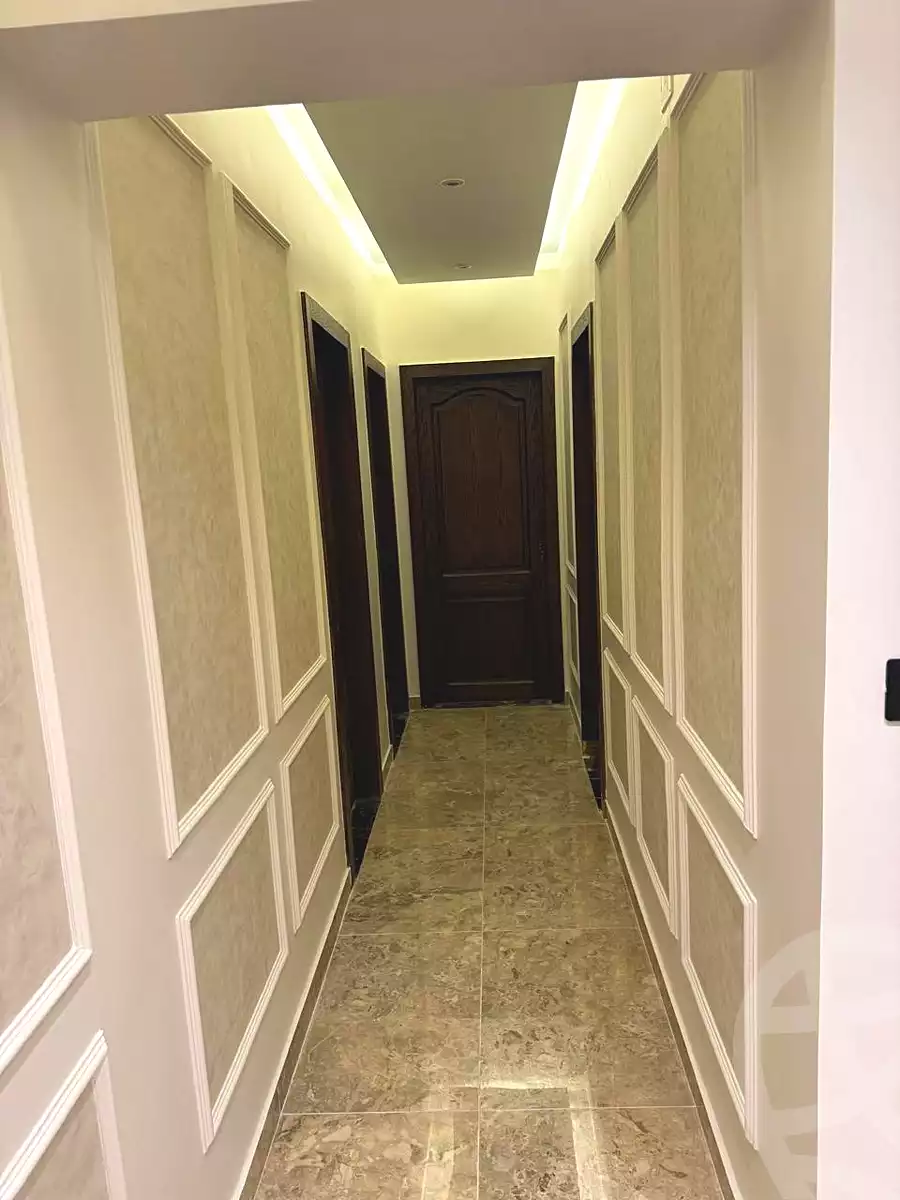 https://aqarmap.com.eg/ar/listing/7068835-for-sale-cairo-new-cairo-compounds-kmbwnd-rwd-lzhr