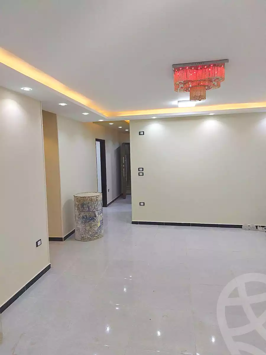 https://aqarmap.com.eg/ar/listing/7068896-for-sale-cairo-helwan-helwan-el-sharkeya-ismael-kamel-st