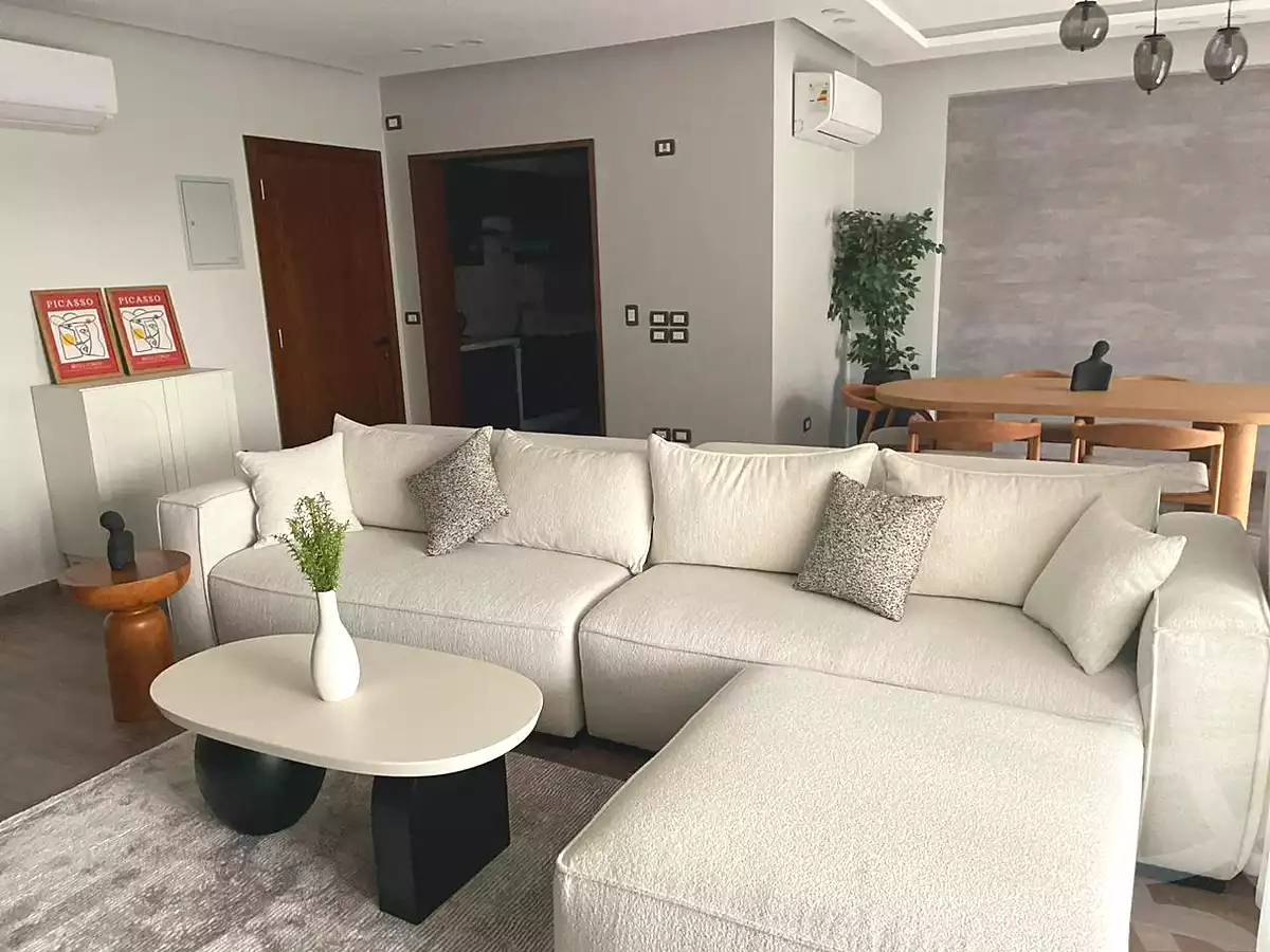 https://aqarmap.com.eg/ar/listing/7068942-for-rent-cairo-new-cairo-compounds-villette-kmbwnd-sky-kwndwz-swdyk-villette