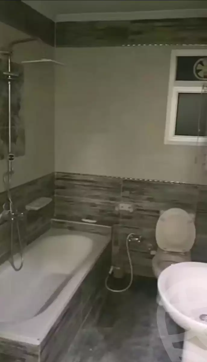 https://aqarmap.com.eg/ar/listing/7069062-for-sale-cairo-ain-shams-ain-shams-el-sharkia